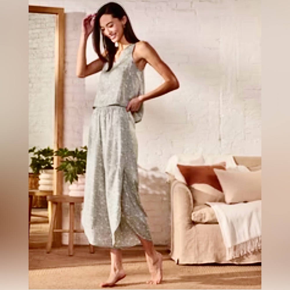 NEW UpWest Tulip Hem Satin Sleep Pant Sandy Print Sage Green/Cream Sz Small NWT - Picture 5 of 6